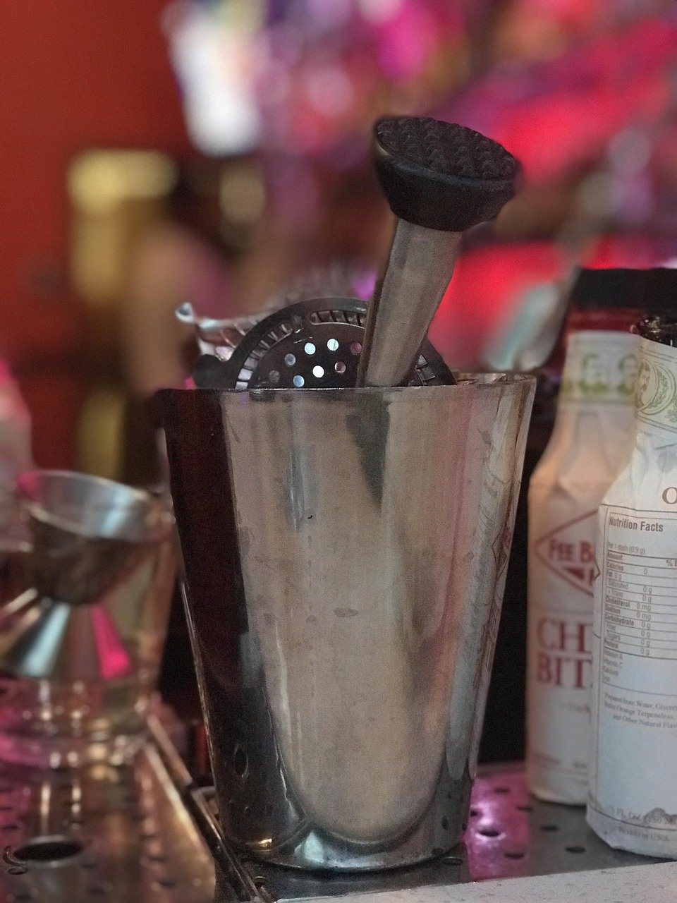 ALT: 신림 노래방 알바 이미지